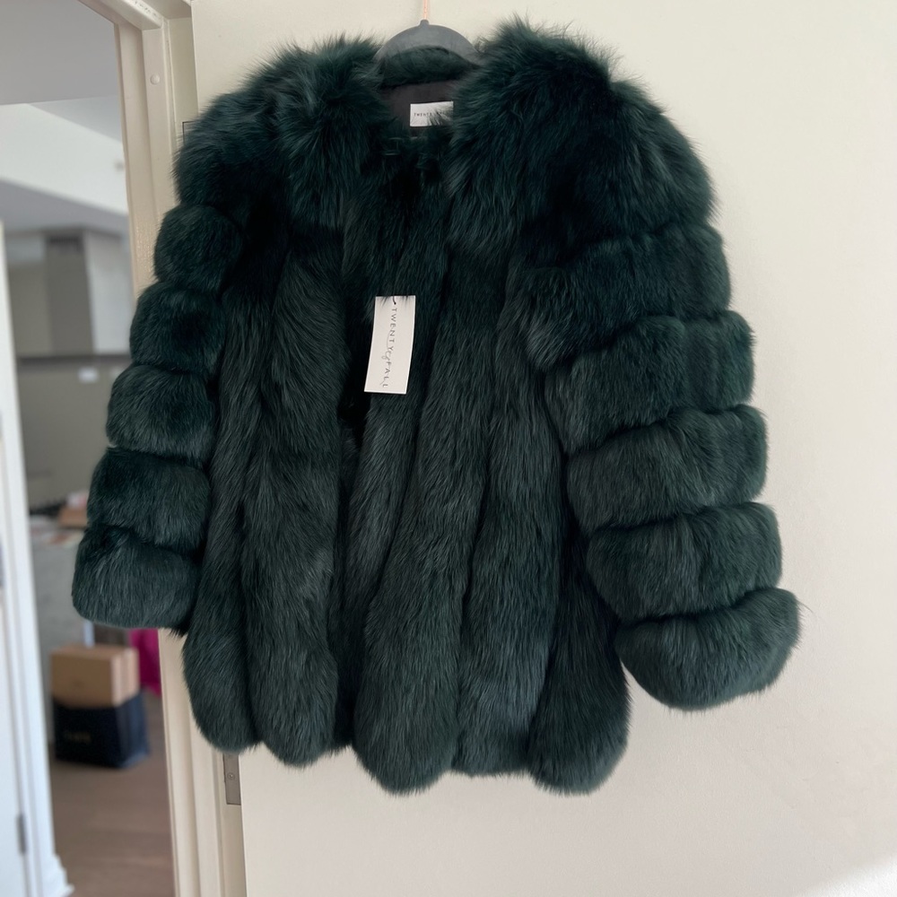 Twenty Fall Genuine Fox Fur Coat BNWOT in Forest Green